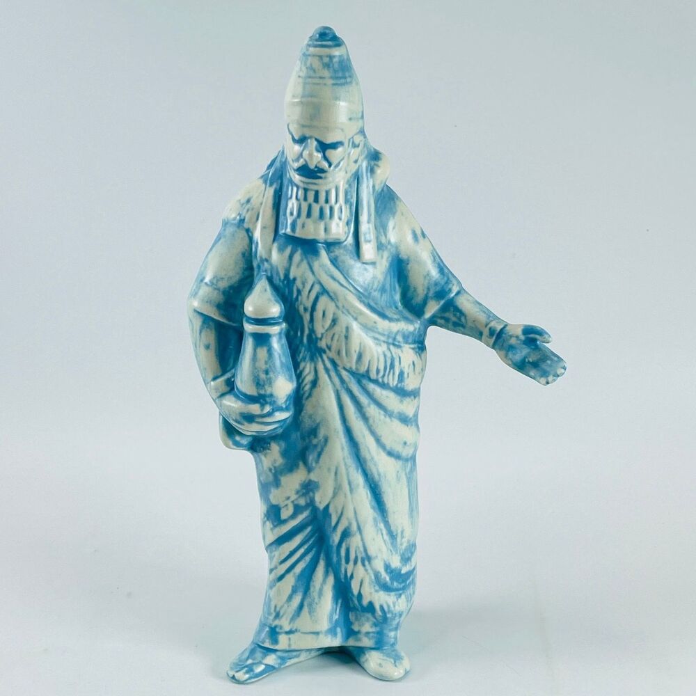 Holland Ceramic Nativity Wise Man King Figurine 9.5inBlue White Vintage Creche